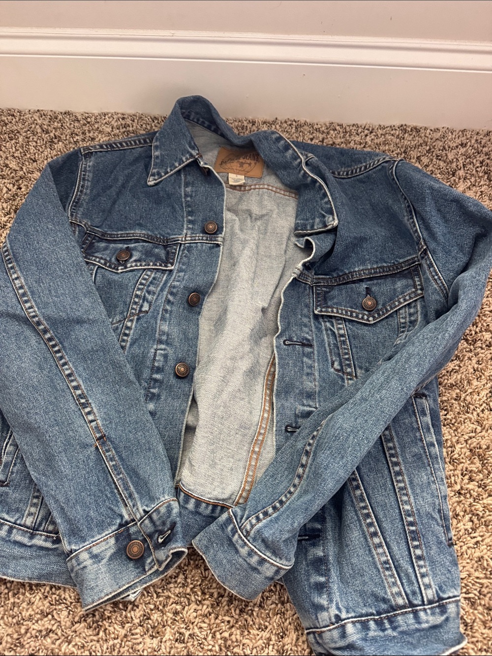 GAP Medium Blue Denim Jean Jacket - Women's